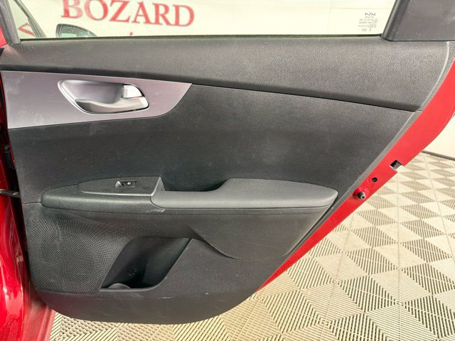 Used 2022 Kia Forte LXS w/ LXS Technology Package FWD image 35