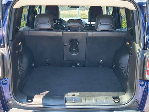 Used 2016 Jeep Renegade Limited AWD/4WD image 22