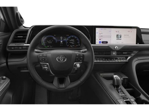Used 2023 Toyota Crown AWD/4WD image 10