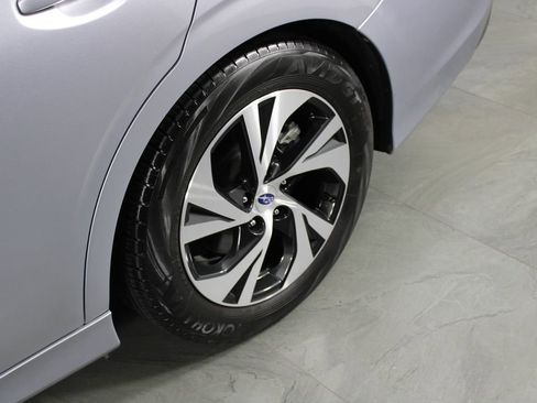 Used 2024 Subaru Legacy Premium AWD/4WD image 12