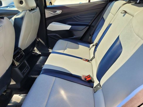 Used 2023 Volkswagen ID.4 S RWD image 17