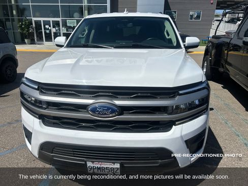 Used 2024 Ford Expedition Max XLT AWD/4WD image 8