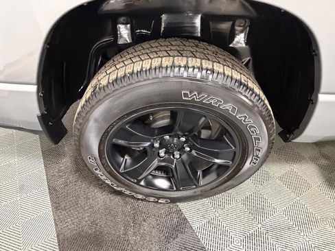 Used 2022 RAM 1500 Big Horn image 12