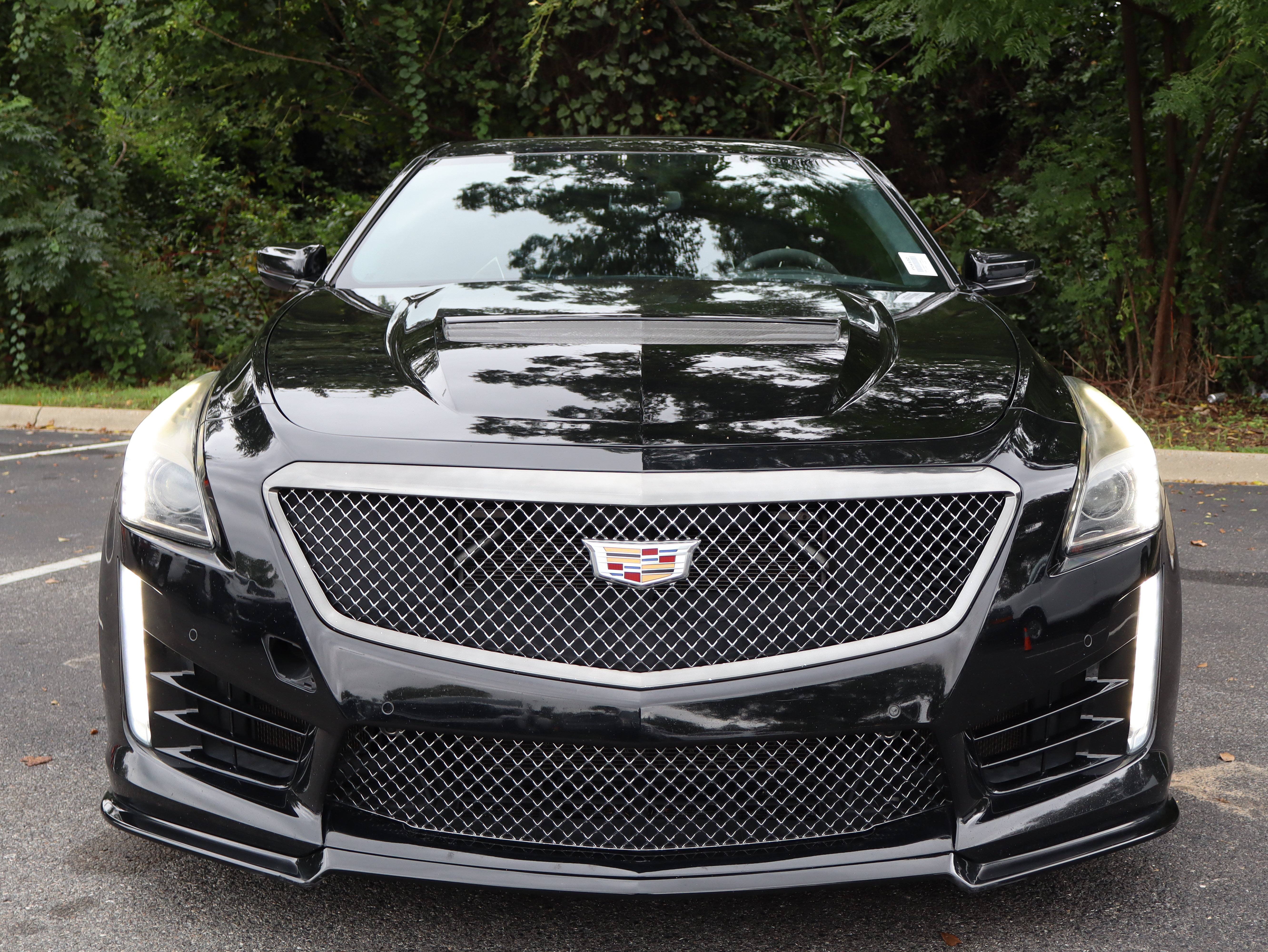 Used 2018 Cadillac CTS V w/ Carbon Fiber Package RWD image 11