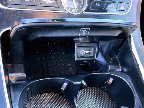 Used 2018 Mercedes-Benz E 300 w/ Premium 1 Package image 15