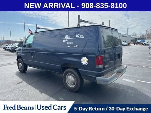 Used 2001 Ford E-350 and Econoline 350 Super Duty image 6