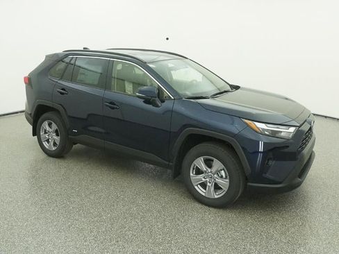 New 2025 Toyota RAV4 XLE image 12