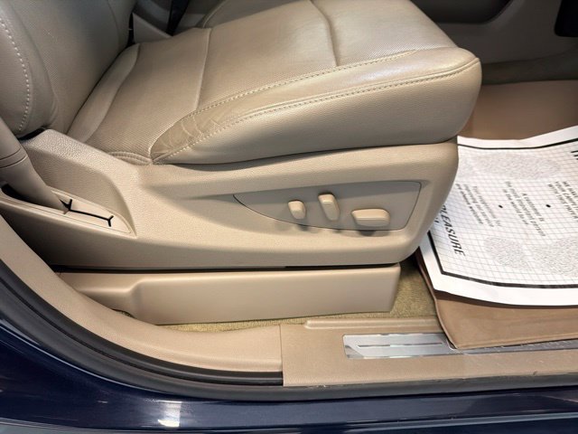 Used 2018 GMC Yukon SLT AWD/4WD image 15