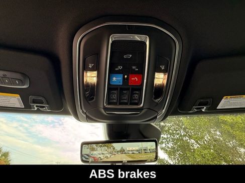 New 2026 Jeep Grand Cherokee Limited Reserve image 11