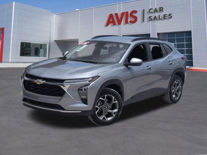Used 2025 Chevrolet Trax LT w/ LT Convenience Package