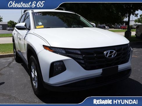 Used 2023 Hyundai Tucson SEL AWD/4WD image 2