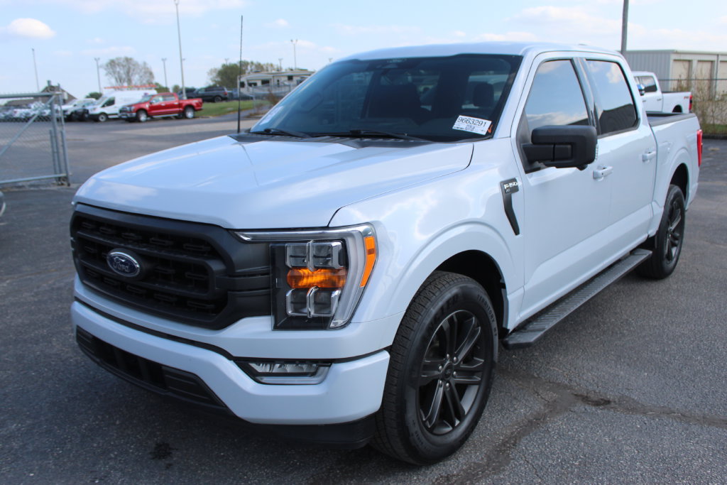 Used 2022 Ford F150 XLT w/ Equipment Group 302A High RWD image 2