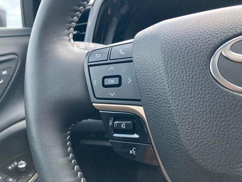 Certified 2025 Toyota Crown Signia Limited w/ Advanced Technology Package image 16