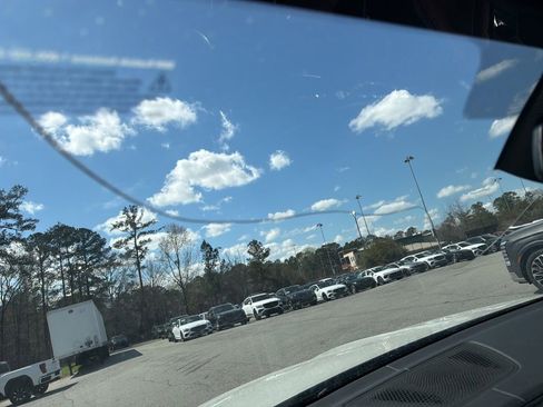 Used 2023 BMW X5 xDrive40i w/ Premium Package image 18