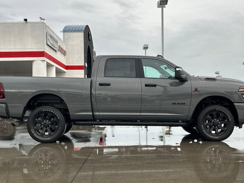 New 2026 RAM 2500 Big Horn image 8