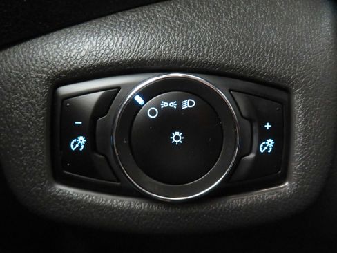 Used 2016 Ford Transit Connect XL image 31