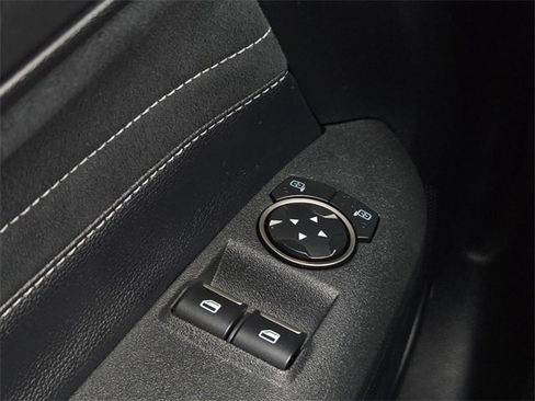 Used 2016 Ford Mustang Shelby GT350 image 26