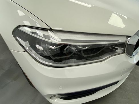 Used 2017 BMW 540i xDrive AWD/4WD image 10