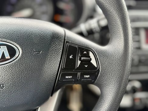 Used 2016 Kia Rio LX FWD image 29