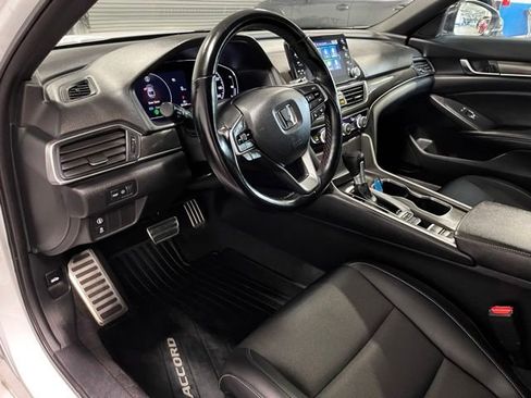 Used 2022 Honda Accord Sport image 19