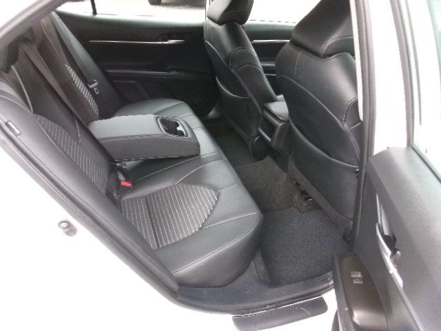 Used 2024 Toyota Camry SE w/ Convenience Package FWD image 13