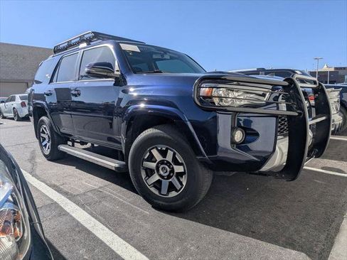 Certified 2019 Toyota 4Runner TRD Off-Road Premium AWD/4WD image 3