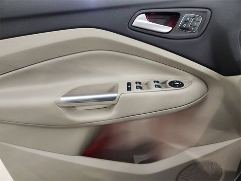 Used 2013 Ford Escape SEL image 24