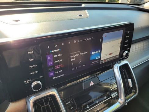 Used 2022 Kia Sorento SX image 13