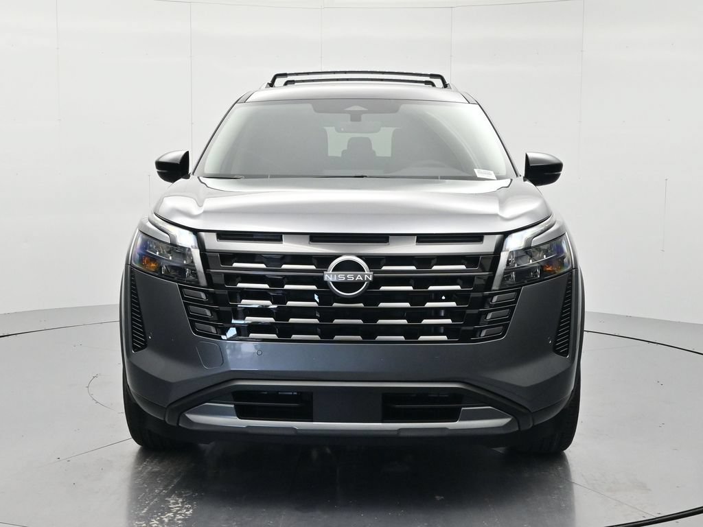 New 2026 Nissan Pathfinder SL w/ Cargo Package FWD image 2