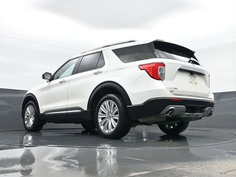 Used 2023 Ford Explorer Limited w/ Limited Technology Package image 29