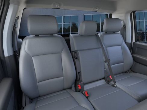 New 2026 Ford F250 XL w/ XL Driver Assist Package RWD image 10