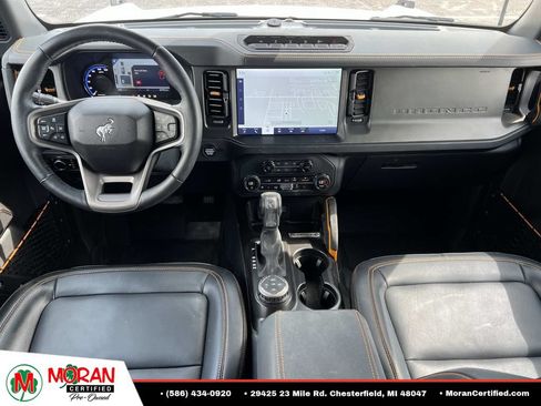 Used 2024 Ford Bronco Badlands AWD/4WD image 14