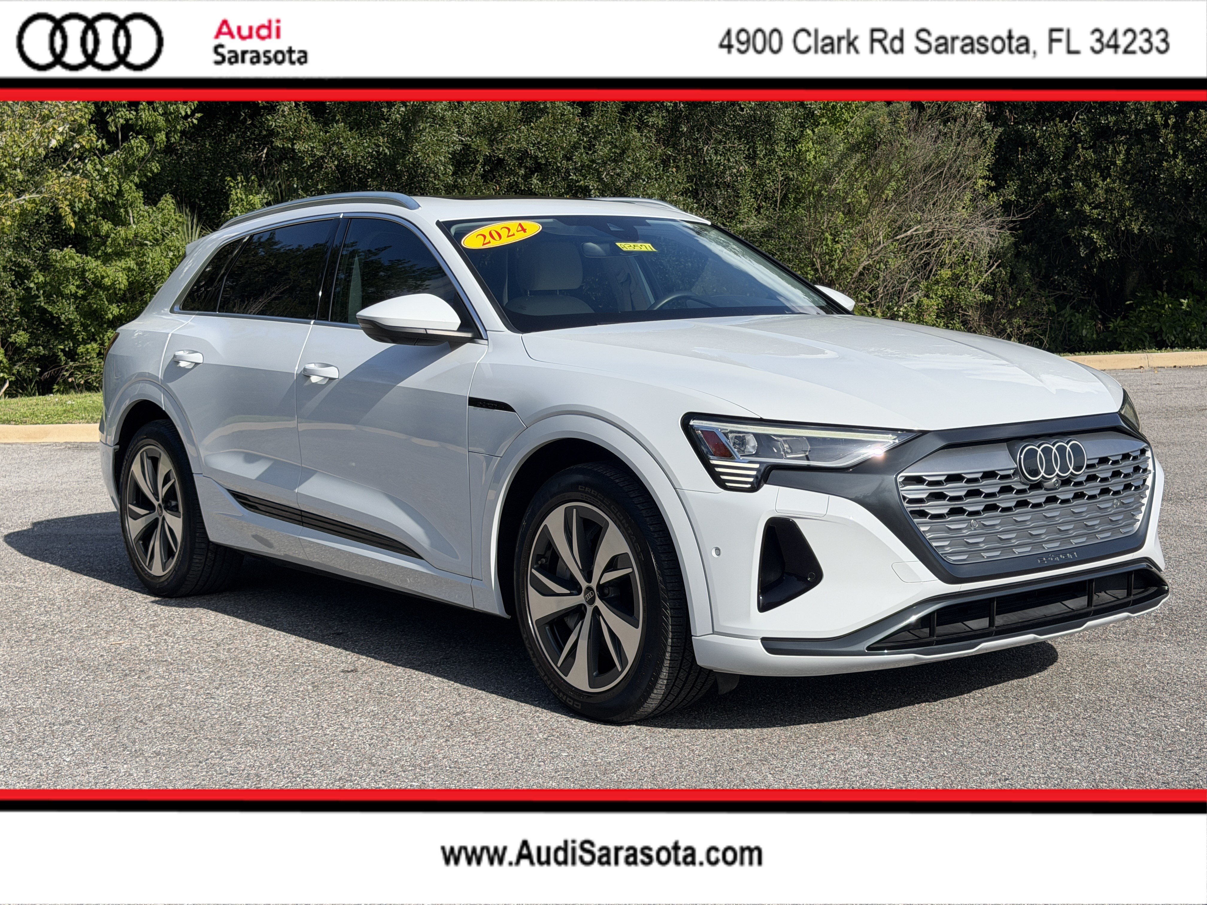 Used 2024 Audi Q8 e-tron Premium Plus w/ Premium Plus Package AWD/4WD image 1