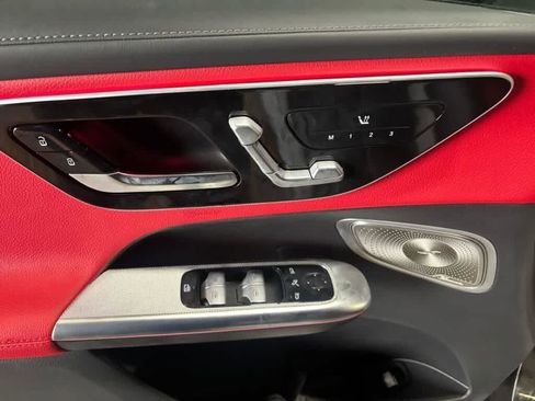 New 2026 Mercedes-Benz GLC 300 4MATIC image 9