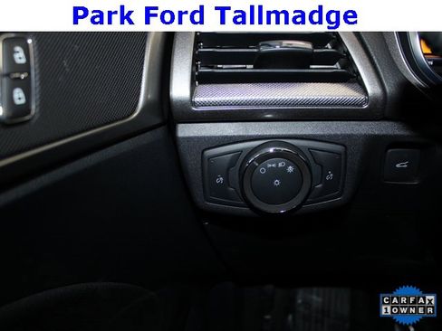 Used 2019 Ford Fusion SE image 17