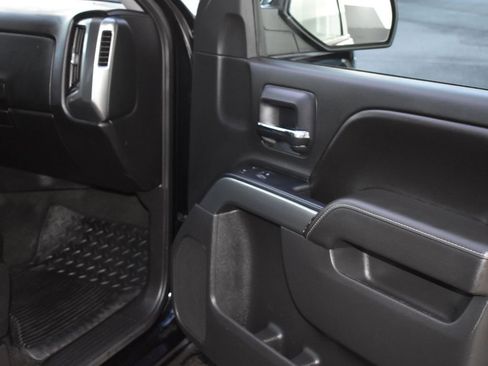 Used 2017 Chevrolet Silverado 1500 LT w/ All Star Edition image 10