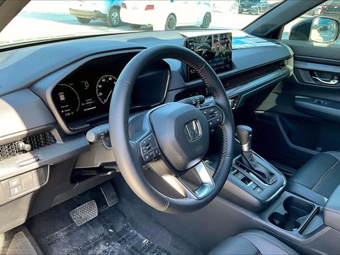 Used 2025 Honda CR-V Sport-L image 8