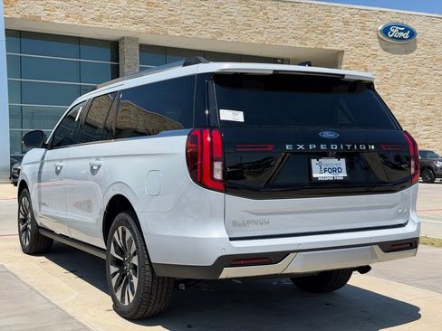 New 2026 Ford Expedition Max Platinum w/ Driver's Package AWD/4WD image 44