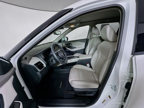 Used 2023 Nissan Rogue SL FWD image 13