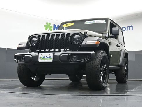 Used 2021 Jeep Wrangler Willys image 6