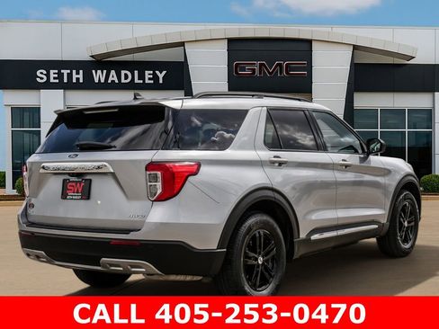 Used 2023 Ford Explorer XLT w/ Equipment Group 202A AWD/4WD image 7