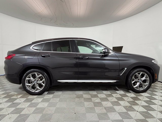 Used 2024 BMW X4 xDrive30i w/ Premium Package AWD/4WD image 8