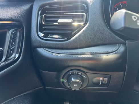 Used 2021 Dodge Durango GT RWD image 22