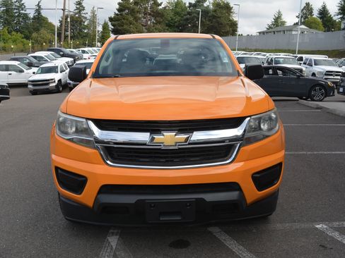 Used 2015 Chevrolet Colorado W/T w/ WT Convenience Package image 2