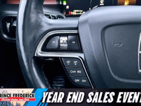 Used 2022 Lincoln Nautilus Reserve image 15