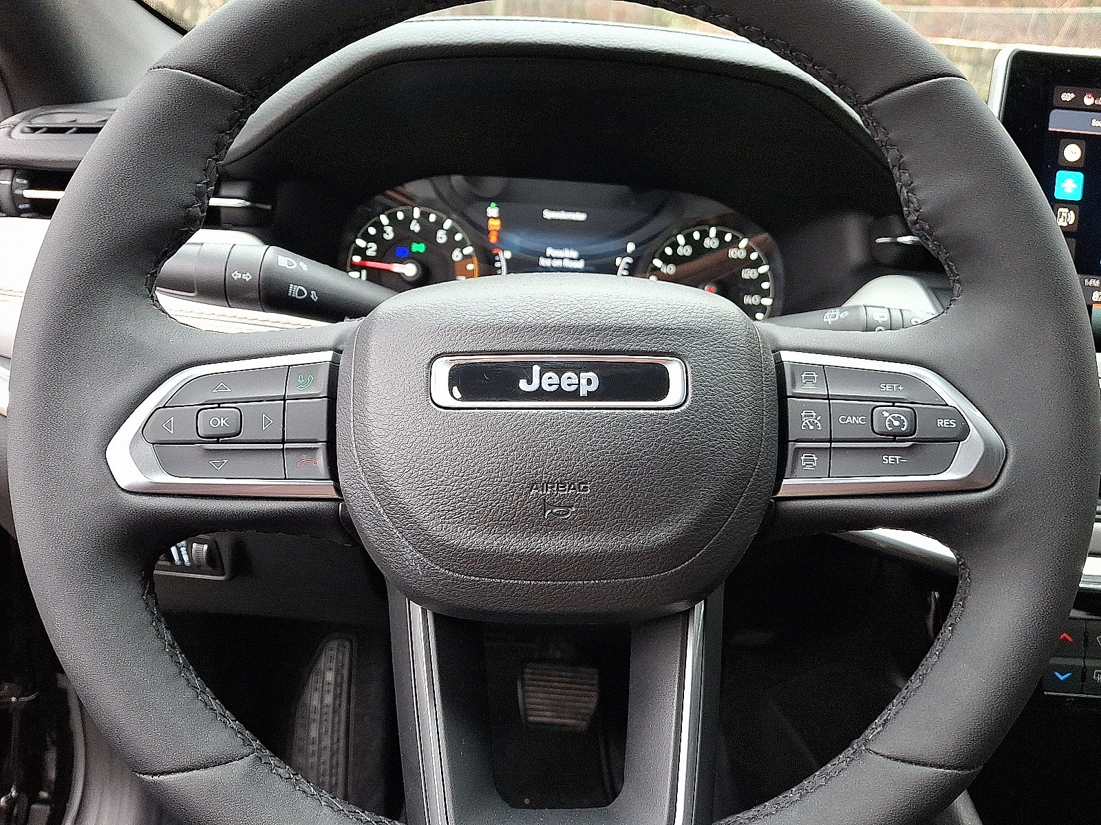 Certified 2023 Jeep Compass Limited AWD/4WD image 19