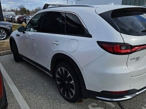 Used 2024 MAZDA CX-90 Plug-In Hybrid w/ Premium Plus image 5