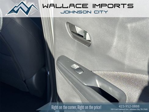 Used 2023 Nissan Kicks S image 39