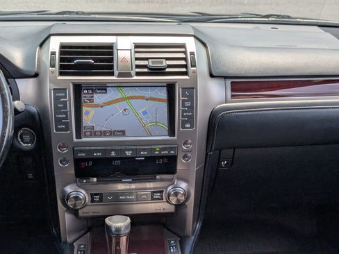 Used 2019 Lexus GX 460 Premium AWD/4WD image 19