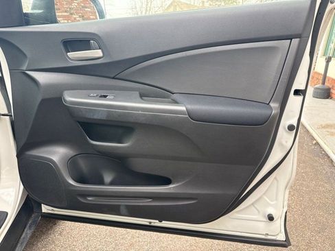 Used 2015 Honda CR-V LX image 15